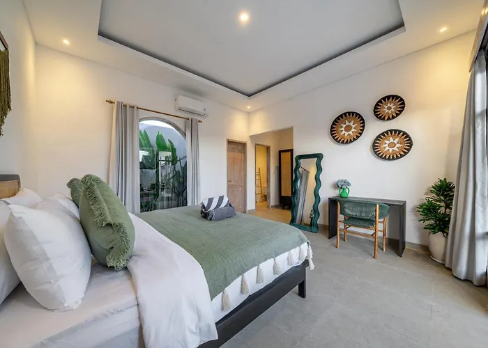 Villa La Palma - Greenery Pool Escape With Private Parking Canggu (Bali)