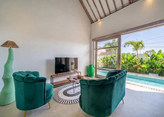 La Palma - Greenery Pool Escape With Private Parking Villa Canggu (Bali)